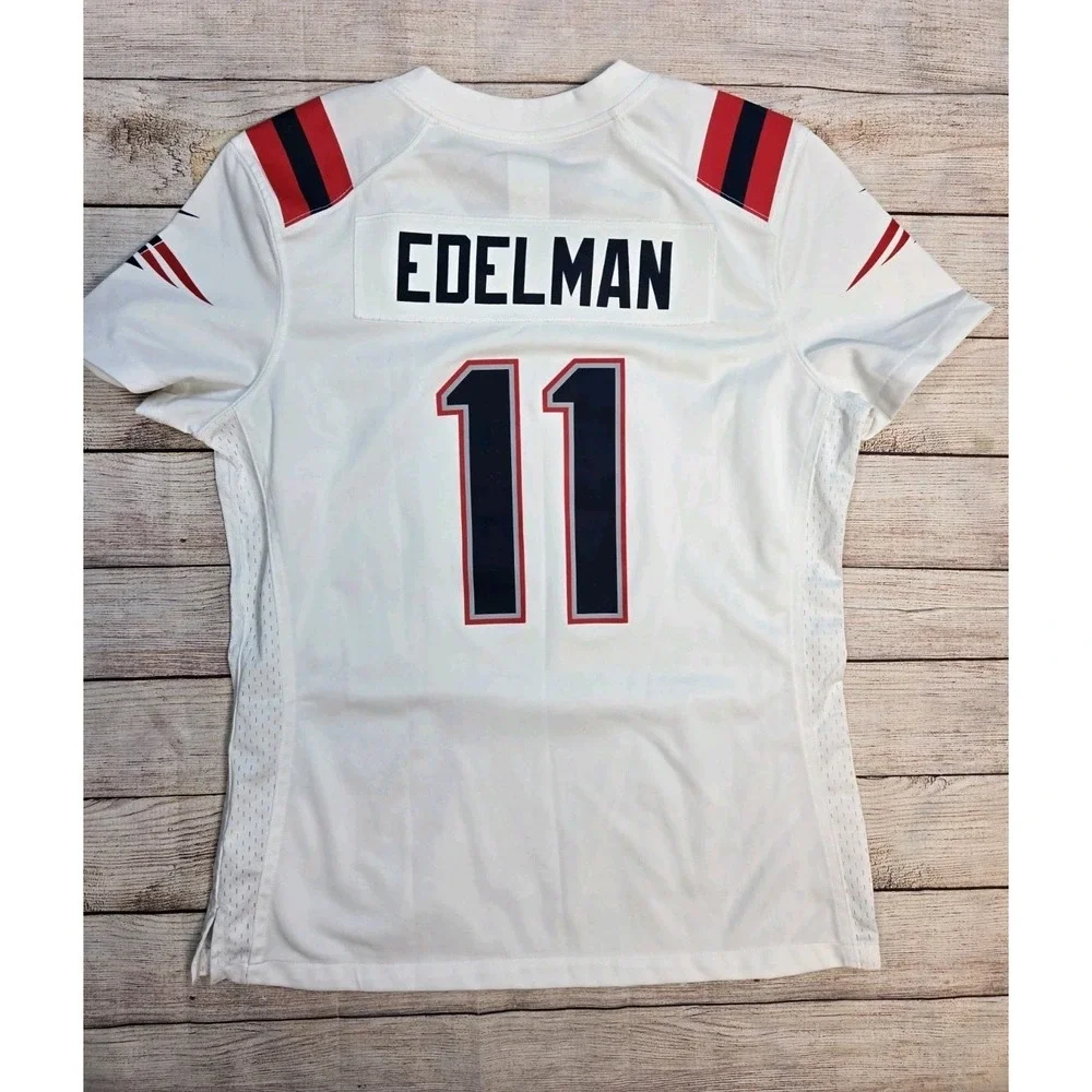New England Patriots Julian Edelman #11 Jersey Women's Medium White Nike Logo